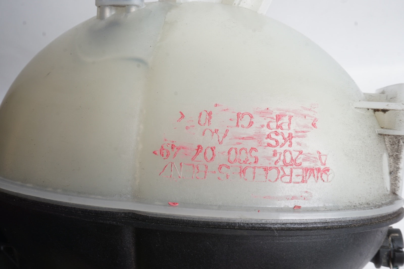 2008 - 2018 Mercedes E350 C300 Coolant Reservoir Overflow Expansion Tank OEM