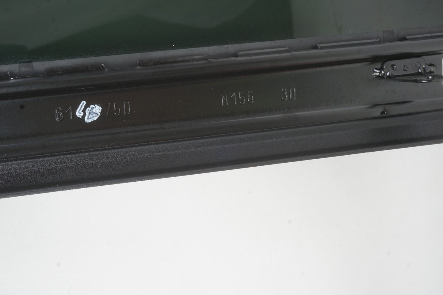 2014 - 2020 Maserati Ghibli Sunroof Glass OEM