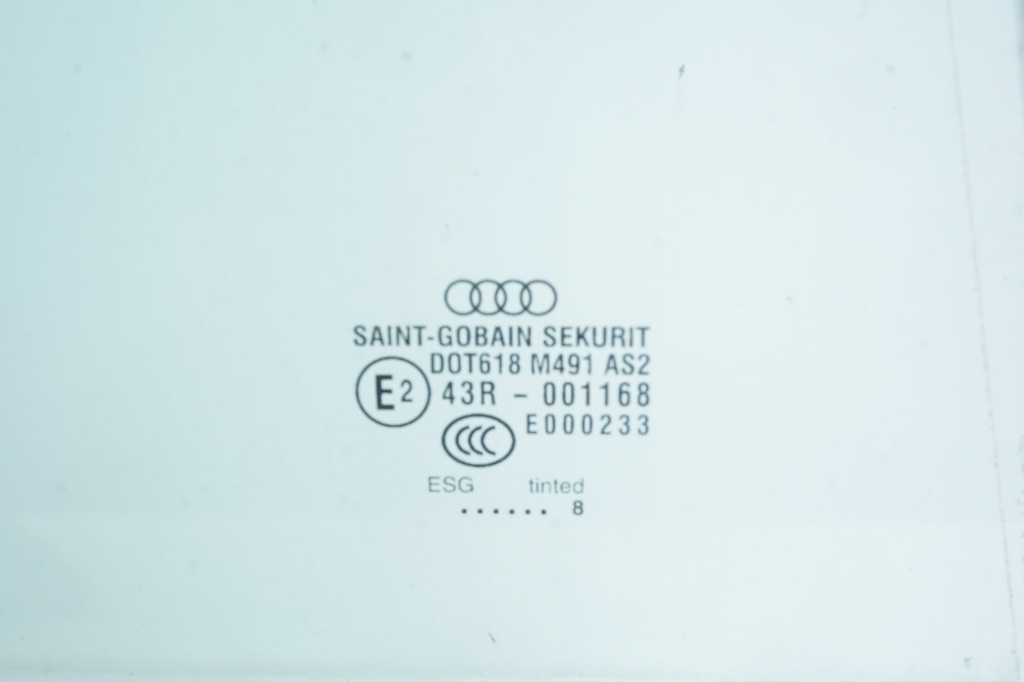 2004-2010 AUDI A8 LONG - REAR Right DOOR Window Glass