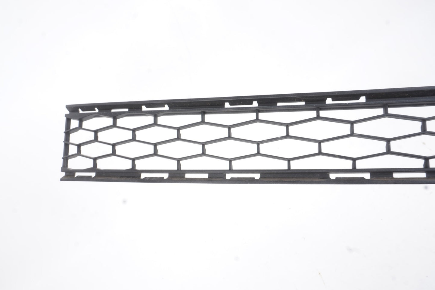 2014-2017 Maserati Ghibli M157 Front Bumper Lower Center Grille OEM