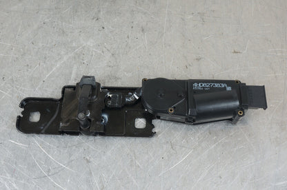 2011 - 2020 BENTLEY MULSANNE LID LATCH LOCK ACTUATOR STRIKER PLATE OEM