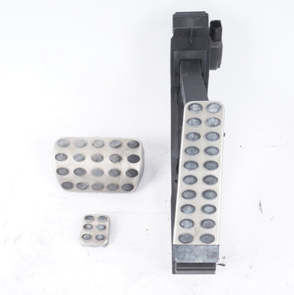 03 - 08 Mercedes SL500 SL550 Gas Parking Brake Pedal Accelerator Set 2304300084