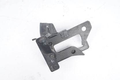 2010 - 2013 MERCEDES E350 E550 CONVERTIBLE HOOD SAFETY LATCH
