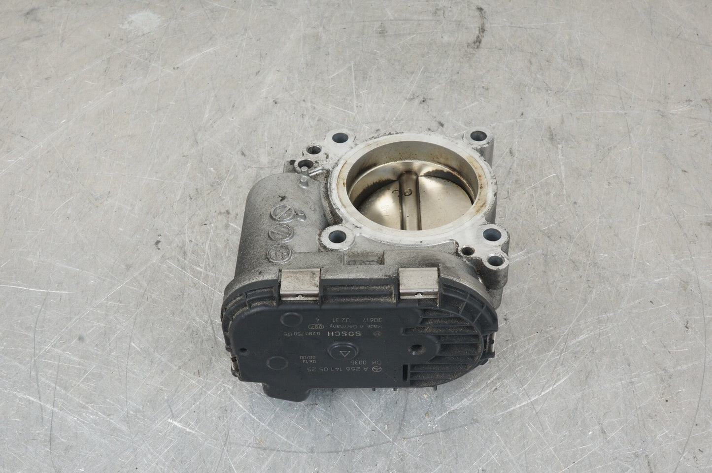 12-15 Mercedes W204 C250 SLK250 M271 Engine Throttle Body 2661410525 OEM
