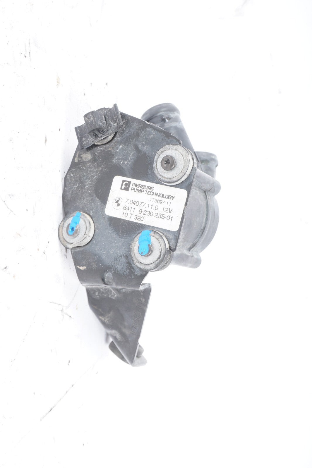 2011-2016 BMW 550i xDrive F10 Auxiliary Coolant Water Pump 9230235 OEM