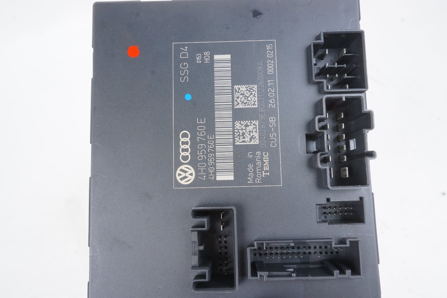 2011-2018 Audi A8 S8 Front Seat Control Module Left Driver OEM