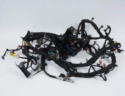 2020 CADILLAC CT4 2.0L DASH INSTRUMENT PANEL WIRING HARNESS CABLE & FUSE BOX OEM