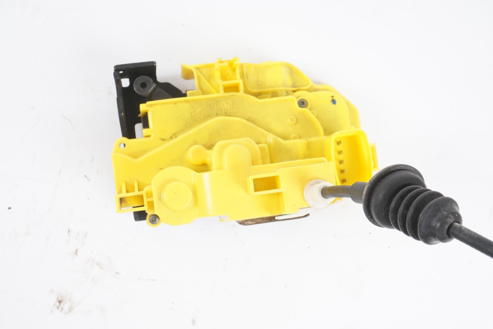 17 - 22 Alfa Romeo Giulia REAR RIGHT PASSENGER SIDE DOOR LOCK LATCH ACTUATOR OEM