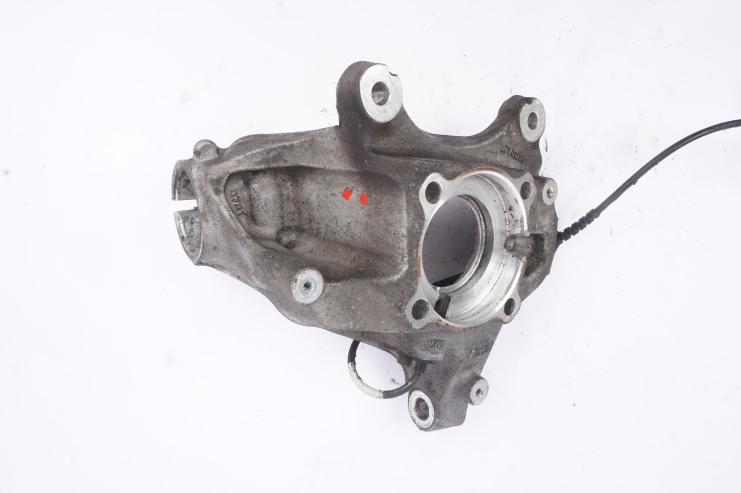 2018 - 2023 BMW X2 F39 X1 F48 RIGHT FRONT KNUCKLE SPINDLE HUB 6876854