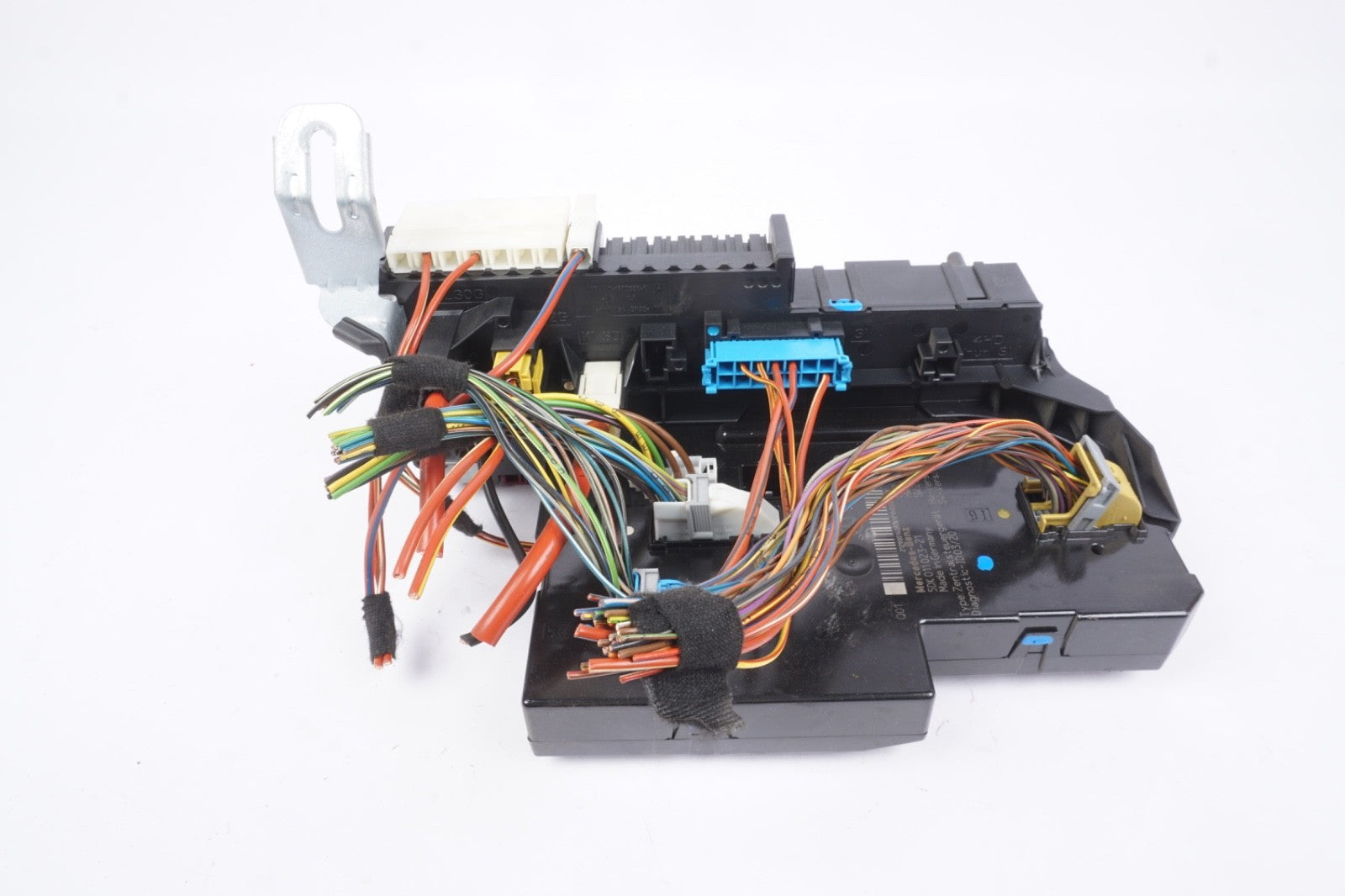 10-18 Mercedes W218 CLS63 AMG E350 Rear SAM Module Relay Fuse Box 2129005001 OEM