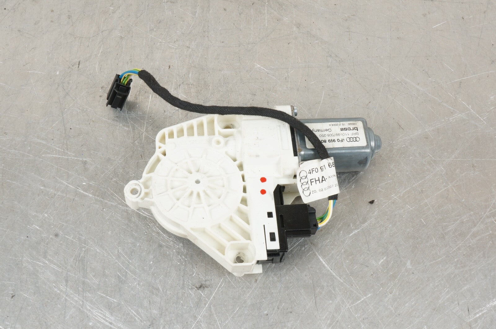06-09 Audi A6 Quattro Front Right Side Power Door Window Motor 4F0959802D OEM