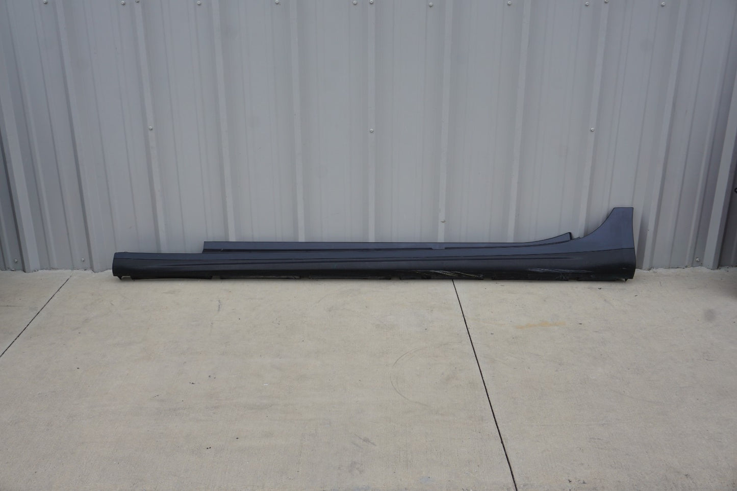 2014 - 2022 Maserati Ghibli Left Driver Side Rocker Panel Skirt Molding OEM