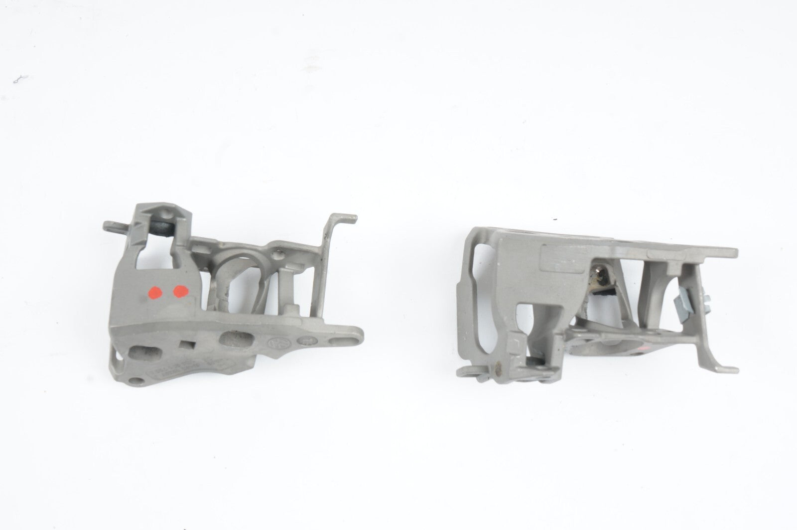 2012 - 2016 VOLKSWAGEN EOS CONVERTIBLE ROOF TOP LATCH LEFT & RIGHT OEM