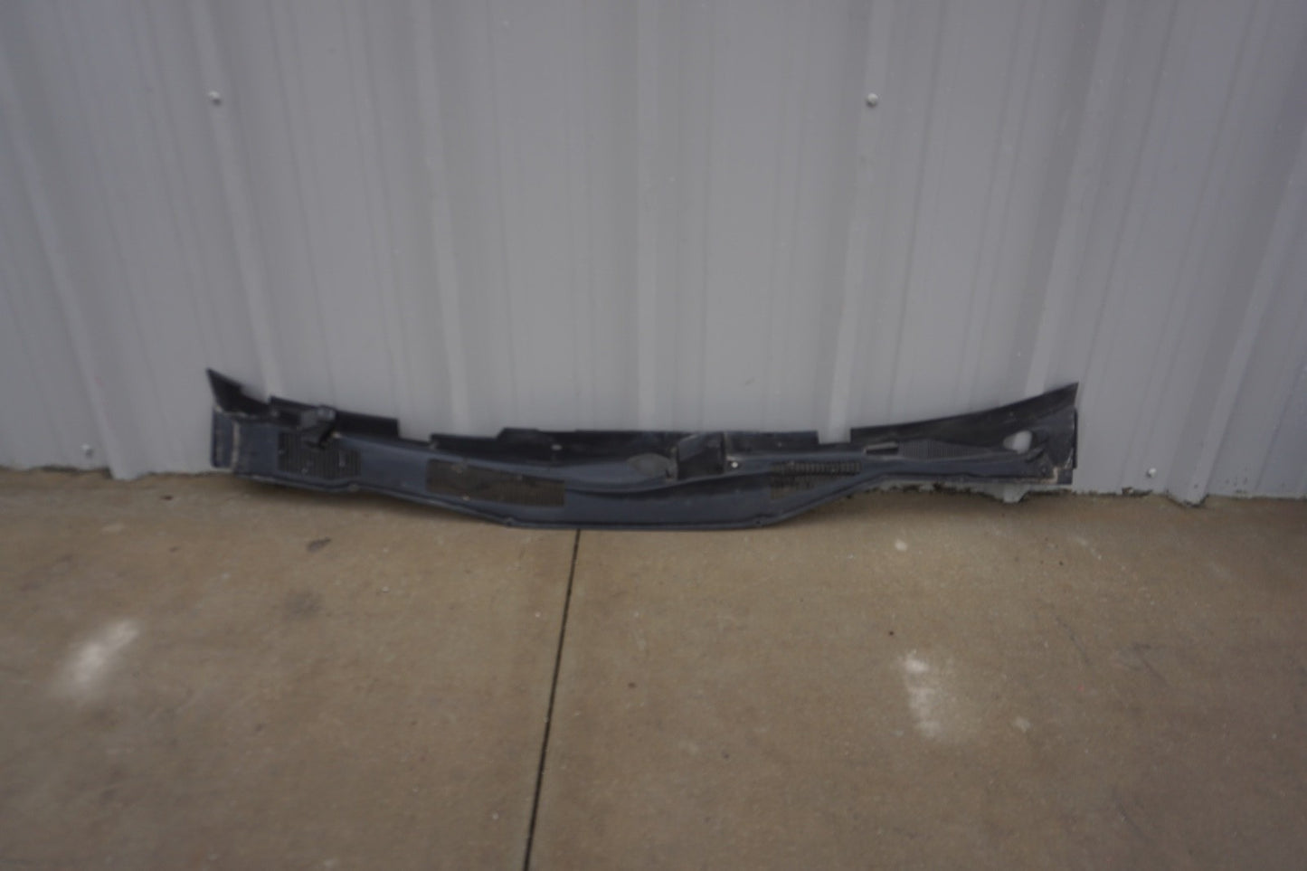 1987 - 1993 Cadillac Allante Windshield Wiper Cover Cowl Grille OEM