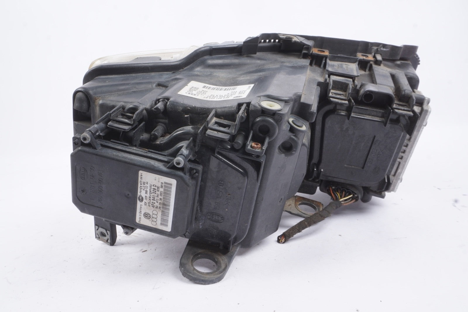 06-10 Audi A8 S8 D3 Left Driver Bi-Xenon LED Headlight Headlamp 4E0941003BT OEM