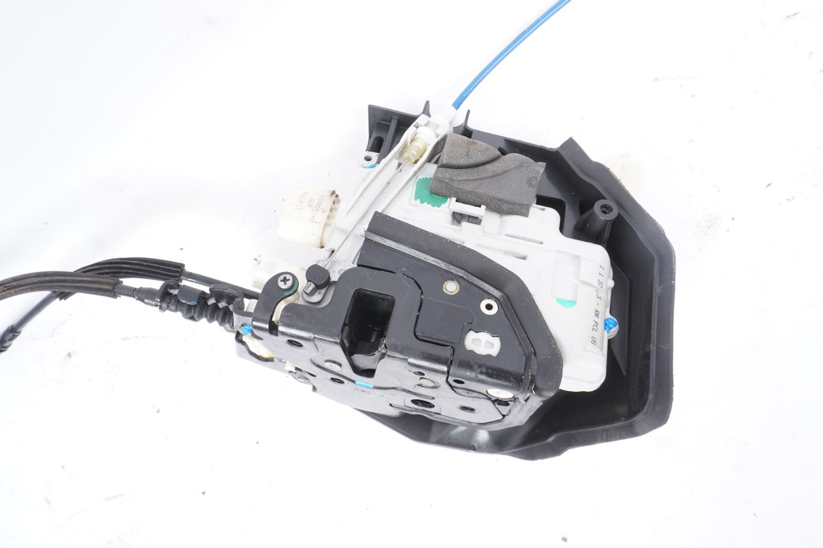 2011 - 2017 Audi A8L A8 Door Lock Actuator Rear Right Passenger Side OEM