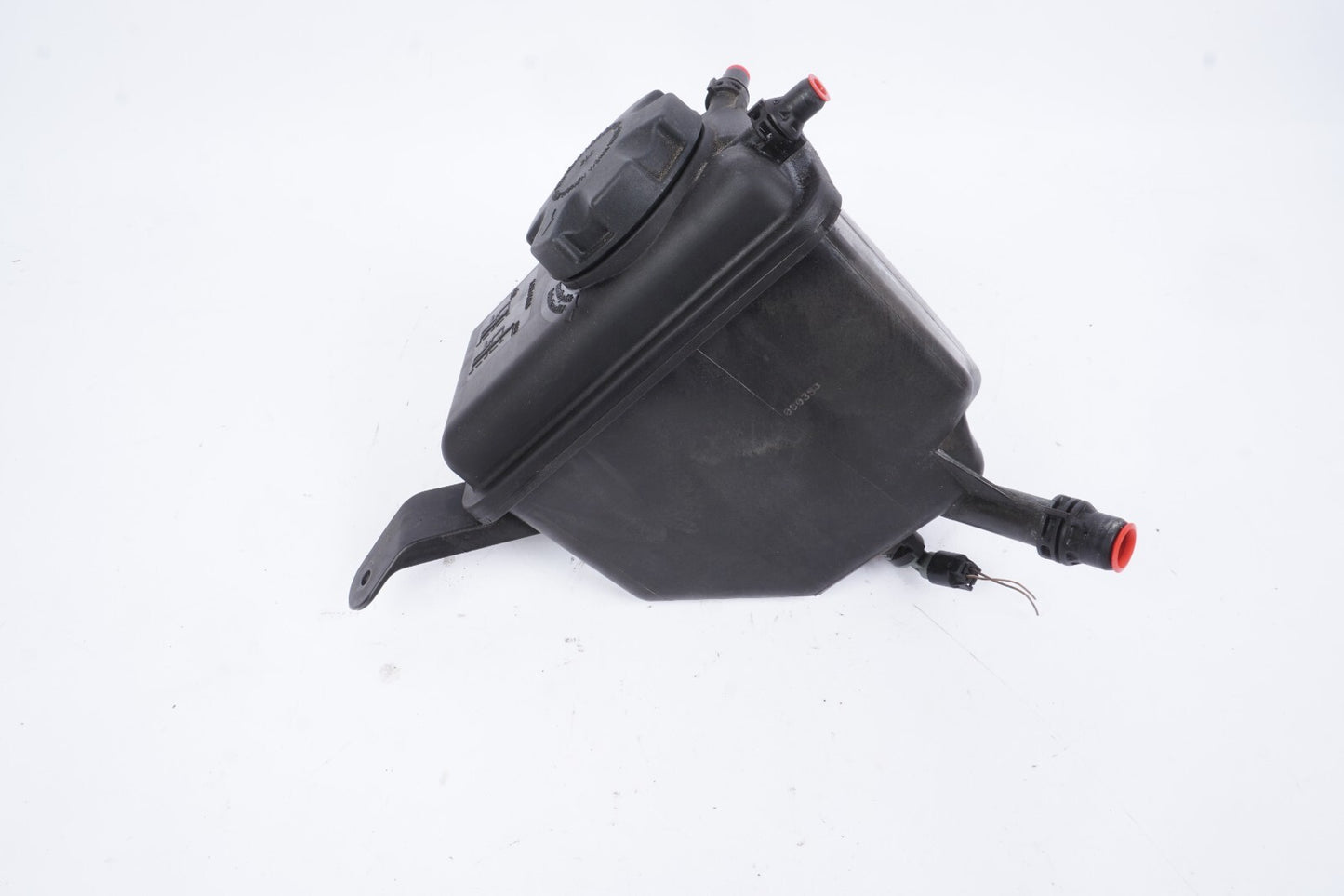 06-10 BMW E64 650i Coolant Expansion Tank Reservoir 7521189  OEM