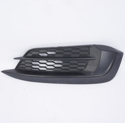 2016-2018 HONDA CIVIC OEM FRONT BUMPER RIGHT RH BEZEL TRIM 71103-TBA-A0