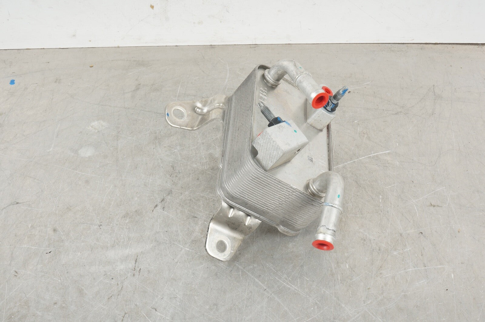 2020-2023 CADILLAC CT4 2.0L AUTOMATIC TRANSMISSION OIL COOLER HEAT EXCHANGER OEM
