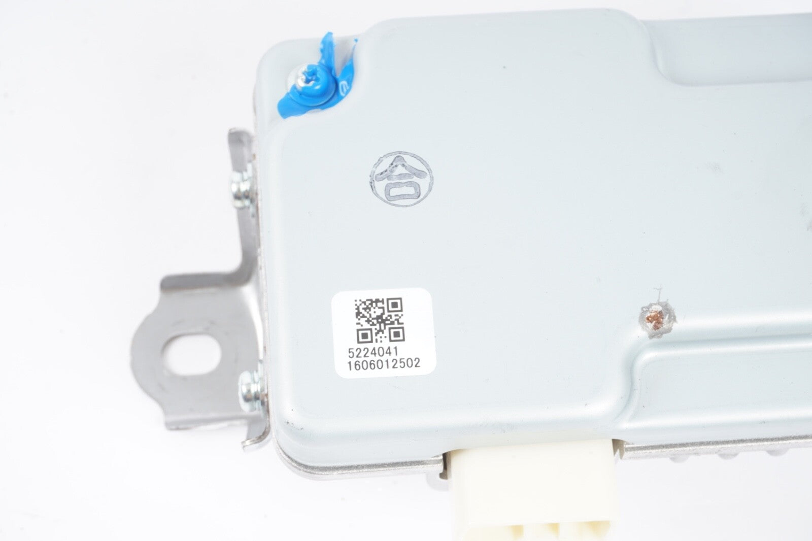 2014-2016 TOYOTA HIGHLANDER DC TO AC INVERTER CONVERTER MODULE UNIT OEM