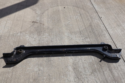 06-11 Mercedes W164 X164 ML350 ML550 Front Lower Radiator Core Support Bracket