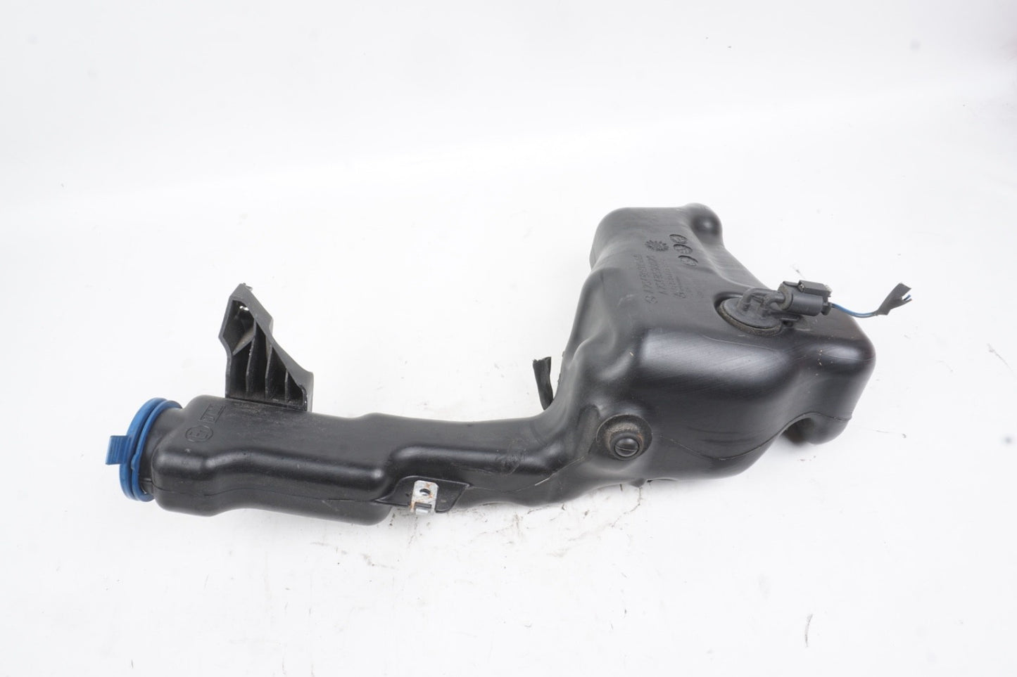 2008 - 2018 Mercedes Windshield Washer bottle Tank Assembly OEM