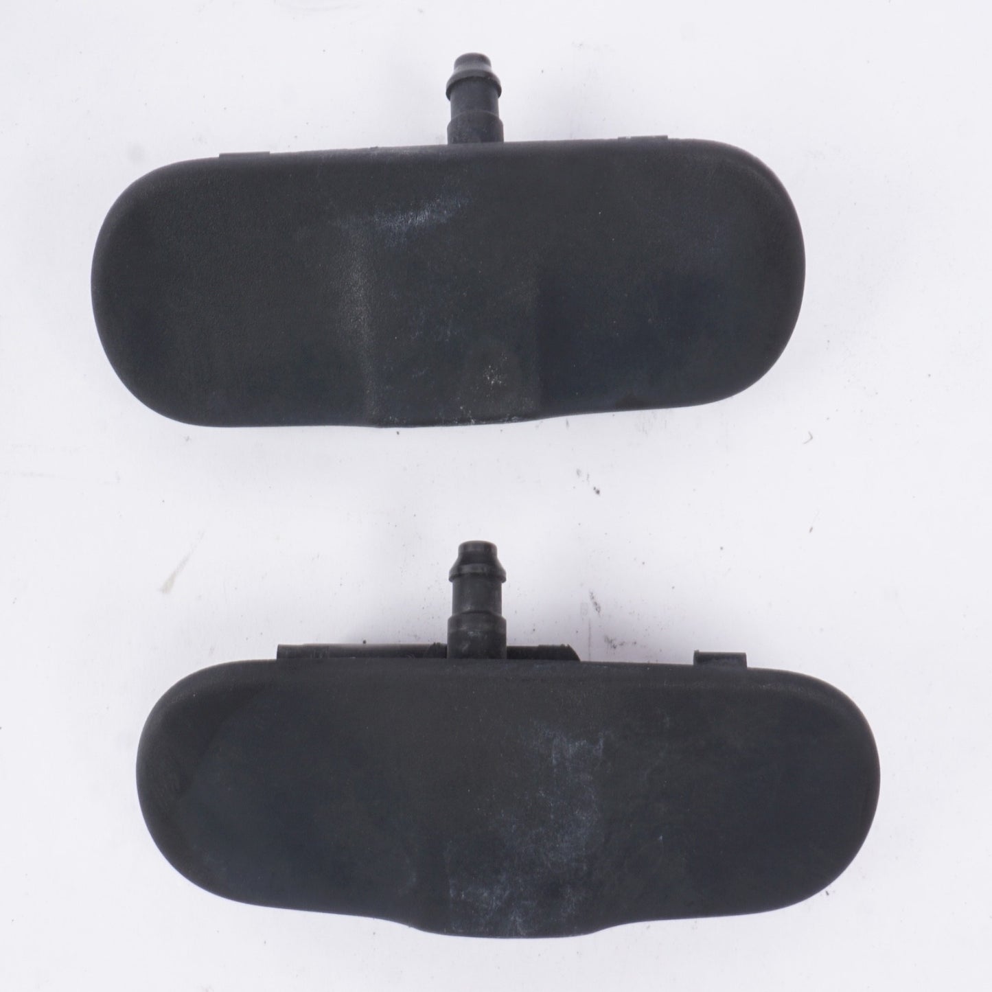 2011-2018 PORSCHE CAYENNE - Left Right Windshield Washer Sprayer / Nozzle