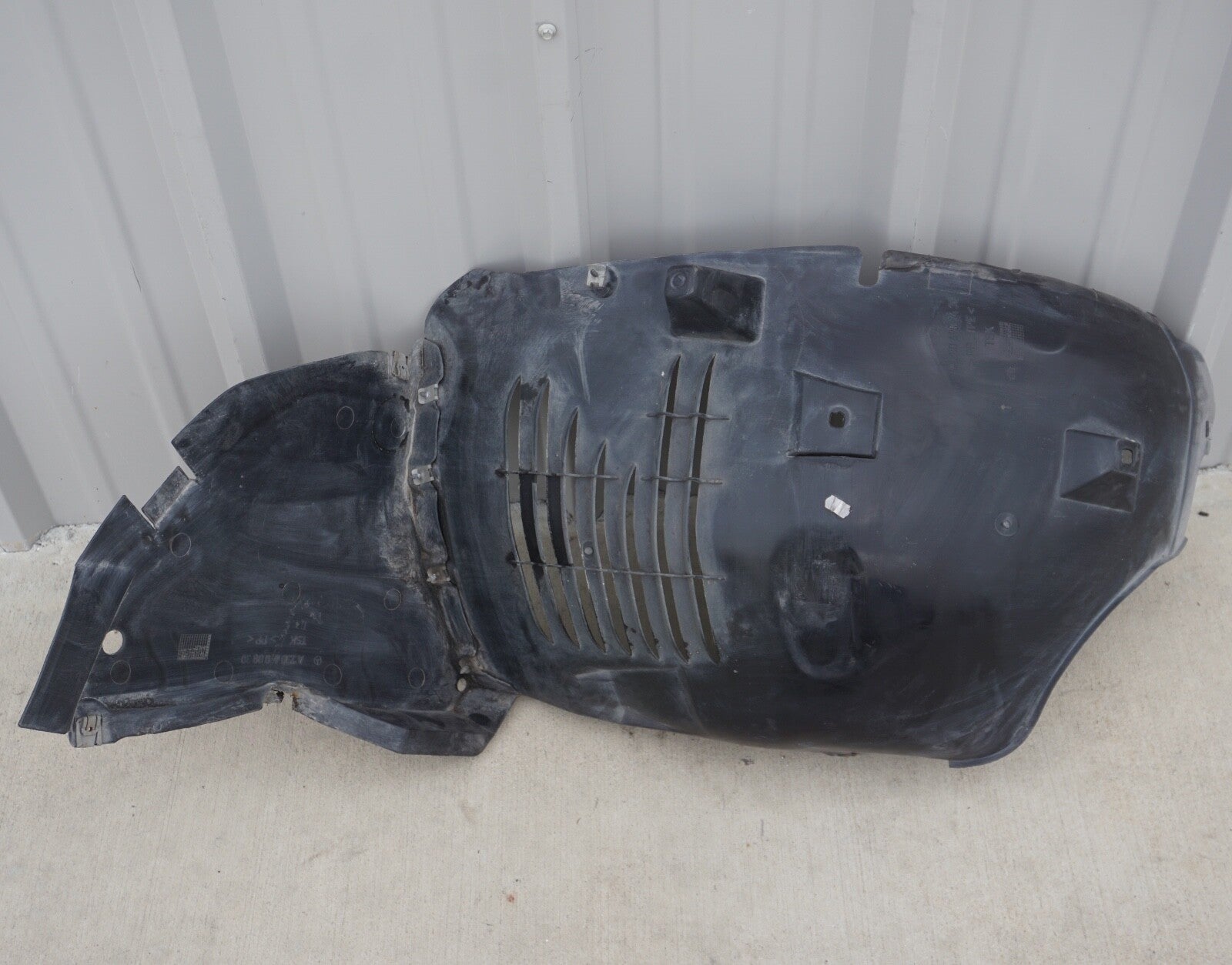 03-06 Mercedes R230 SL500 Front Right Inner Rear Part Wheelhouse Covering Oem