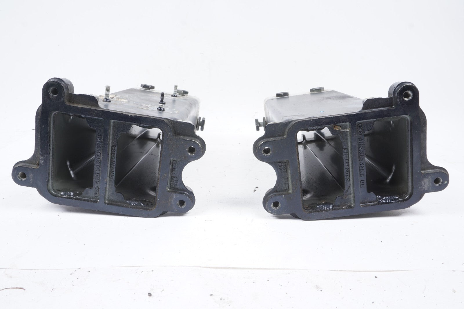 2011-2018 Audi A8L A8 Front Left & Right Frame Rail Support Bracket SET OEM
