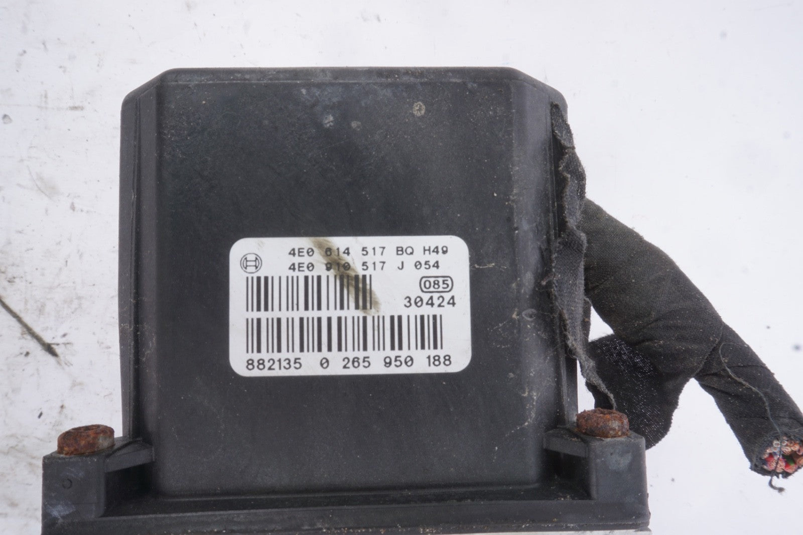 2004 - 2010 Audi A8 A8L Quattro ABS PUMP 4E0614517BQ  4E0614517BJ