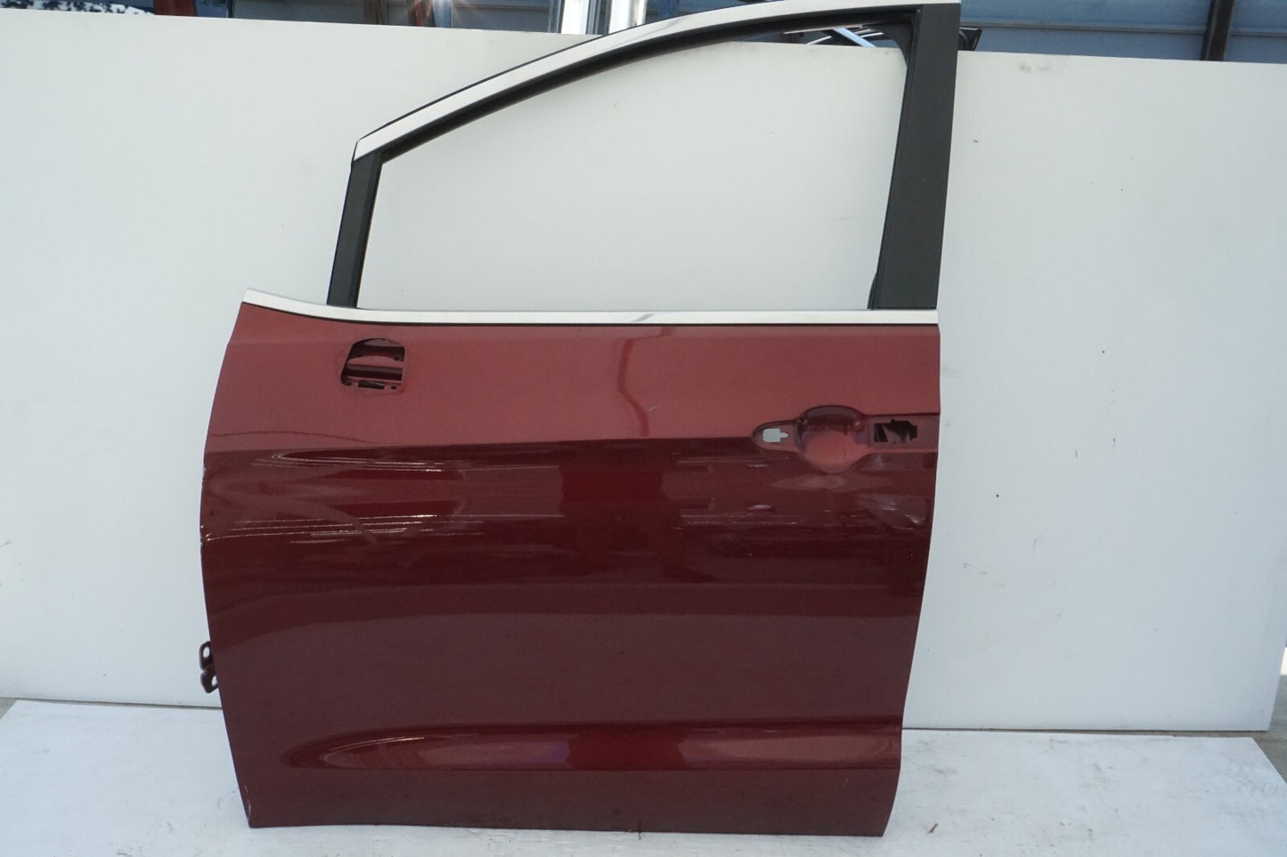 17-22 CHRYSLER PACIFICA FRONT LEFT DRIVER SIDE DOOR SHELL OEM