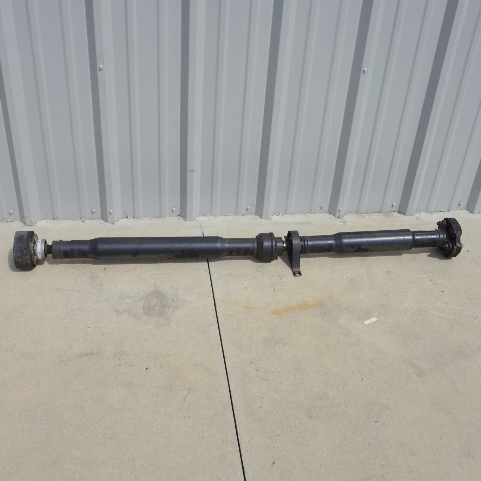 2014 - 2017 MASERATI GHIBLI S M157 AWD DRIVE SHAFT CARDAN PROPELLER REAR OEM
