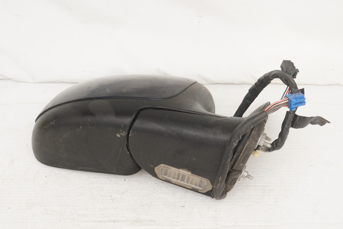 03 04 05 06 CHEVY SILVERADO RIGHT PASSENGER SIDE VIEW MIRROR OEM