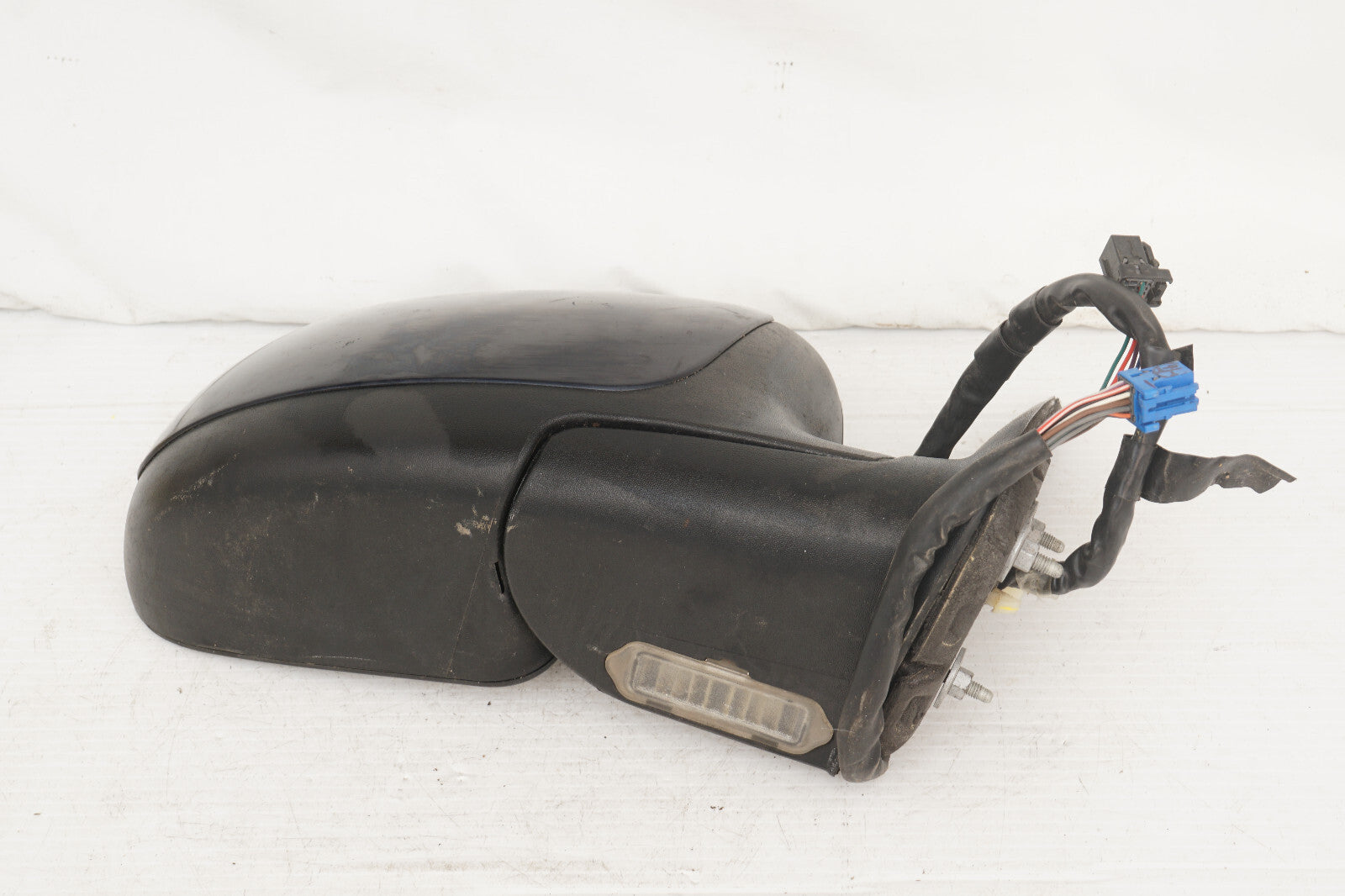 03 04 05 06 CHEVY SILVERADO RIGHT PASSENGER SIDE VIEW MIRROR OEM