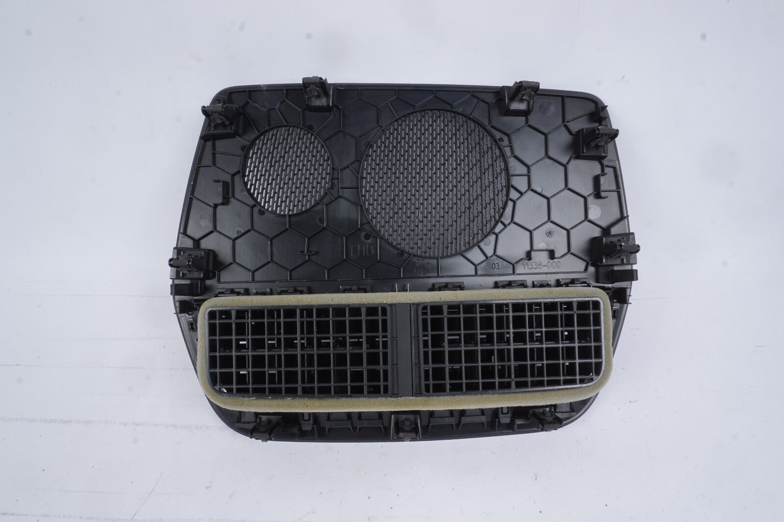 2021 - 2023 Polestar 2 Front Dash Center Ac Heater Air Vent Speaker Cover OEM
