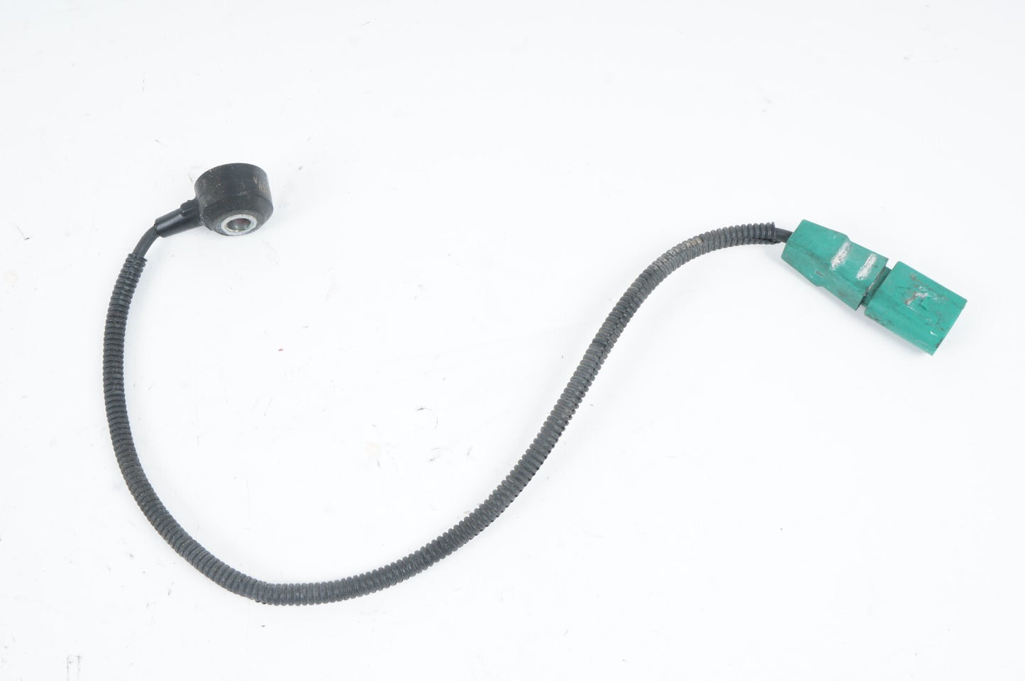 2012 - 2016 VOLKSWAGEN EOS KNOCK DETONATION SENSOR 06E905377A OEM