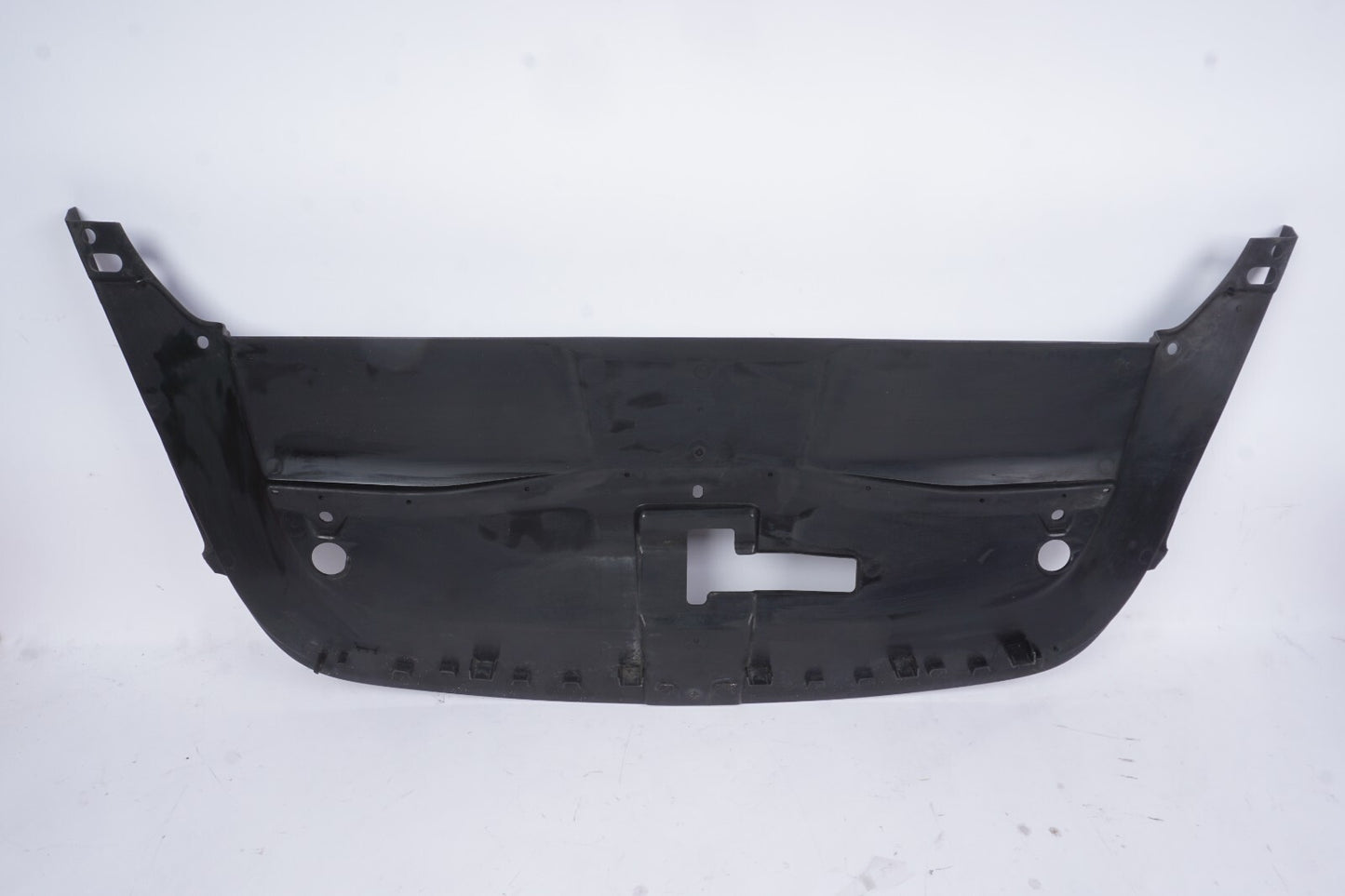 2011 - 2014 Porsche Cayenne 958 Engine Bay Cover Panel Center 7P5805806B OEM