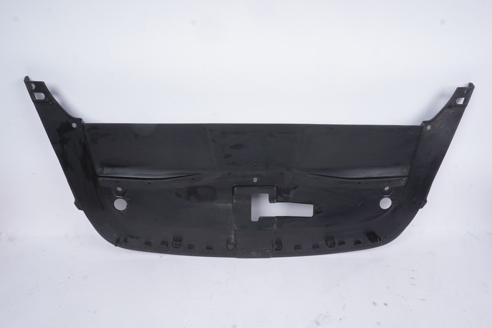 2011 - 2014 Porsche Cayenne 958 Engine Bay Cover Panel Center 7P5805806B OEM