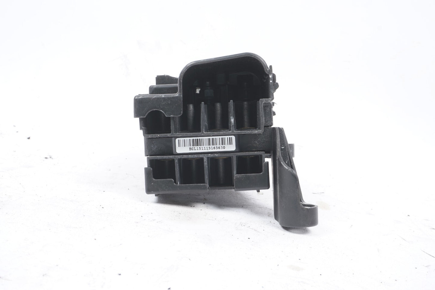 14-17 Mercedes S550 W222 Front Right Engine Fuse Box Junction 2225402350 OEM