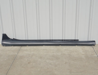 2014-2019 MASERATI GHIBLI SQ4 RIGHT PASSENGER SIDE SKIRT ROCKER PANEL MAROON OEM