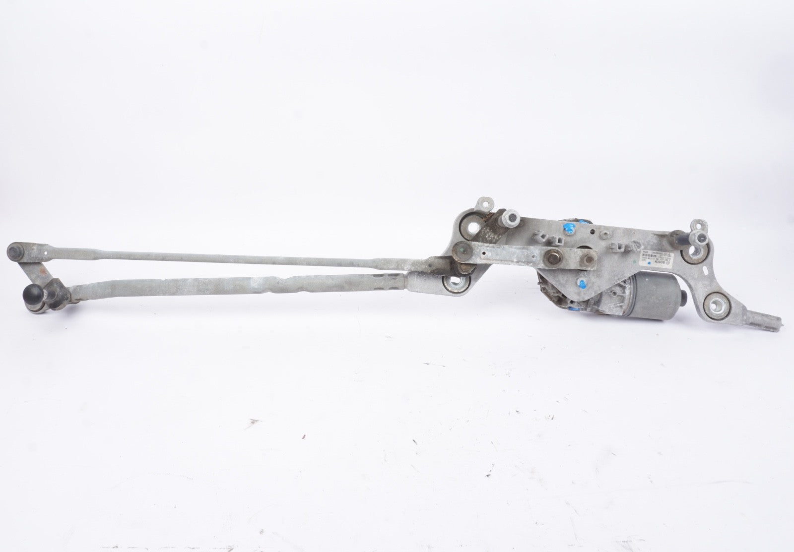 2011 - 2016 Porsche Cayenne Windshield Wiper Motor Linkage OEM Used