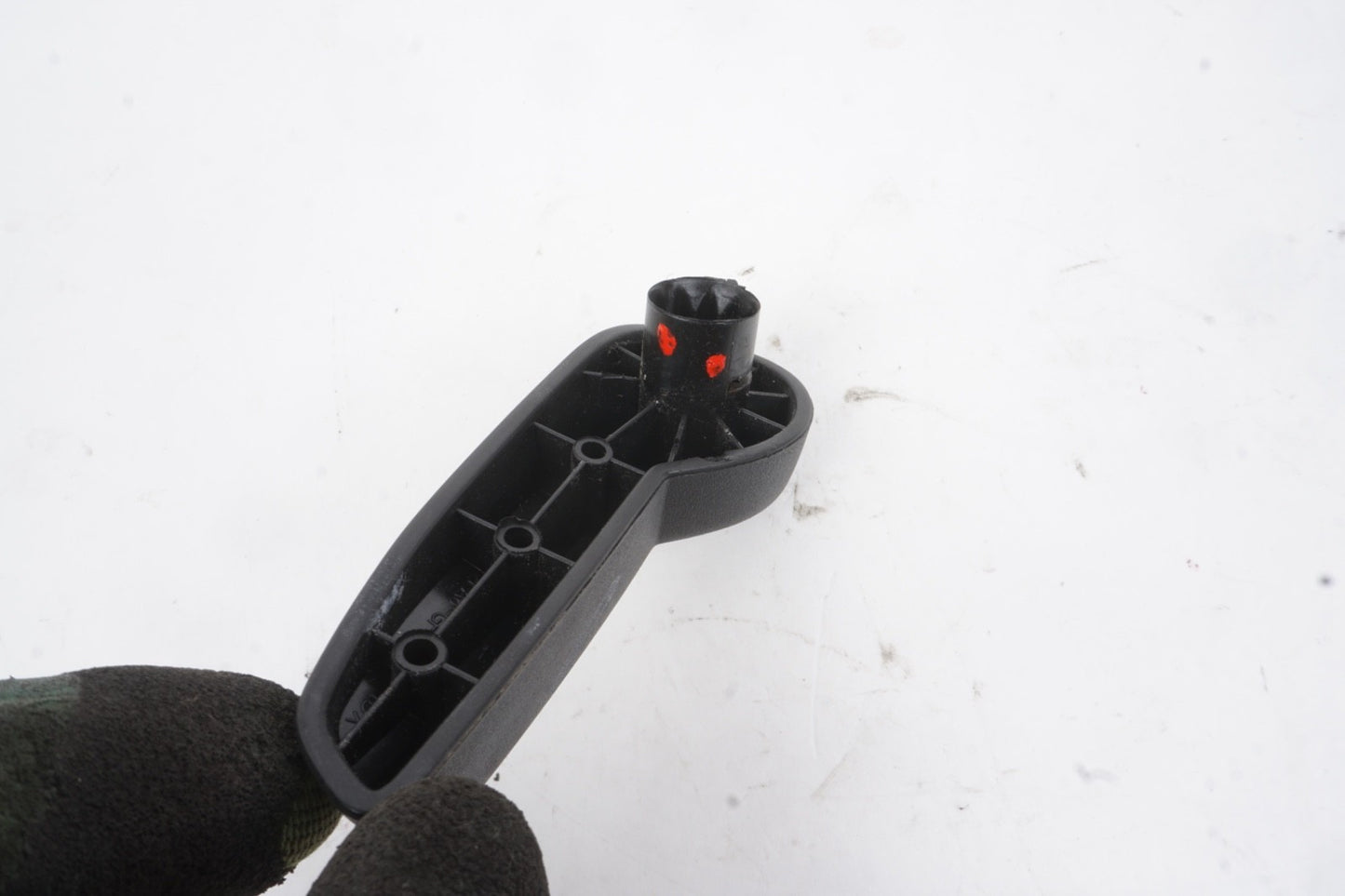 2015 - 2021 Jeep Renegade Front Right Seat Life Adjuster Lever OEM