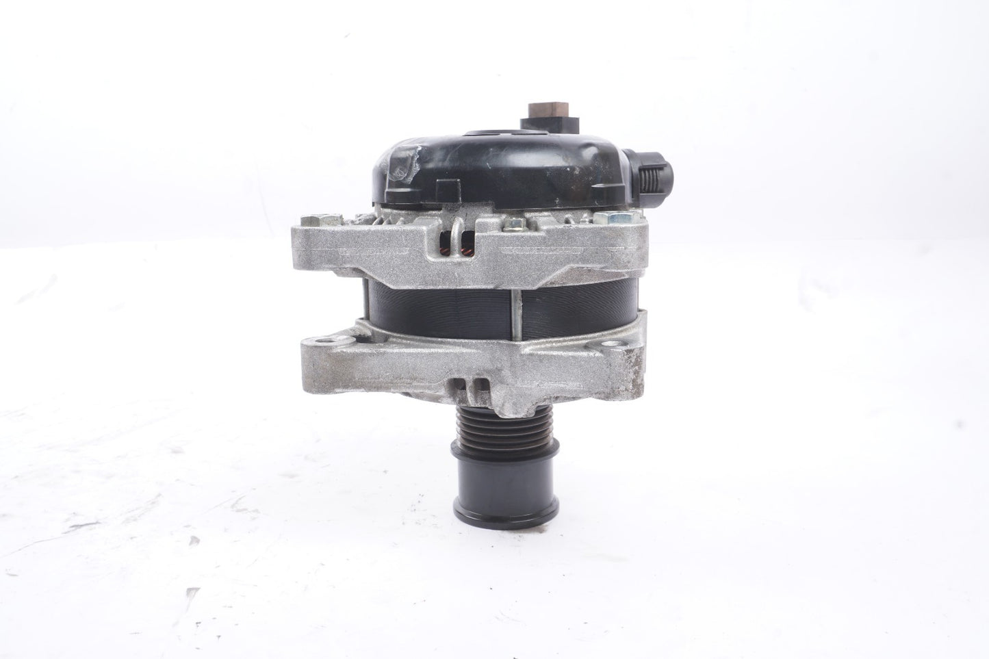 2015 - 2018 FORD FOCUS ALTERNATOR MOTOR OEM