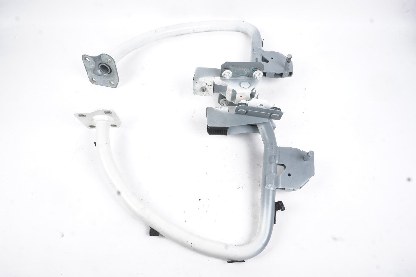 2014-2020 Maserati Ghibli Trunk Lid Hinge left & Right OEM