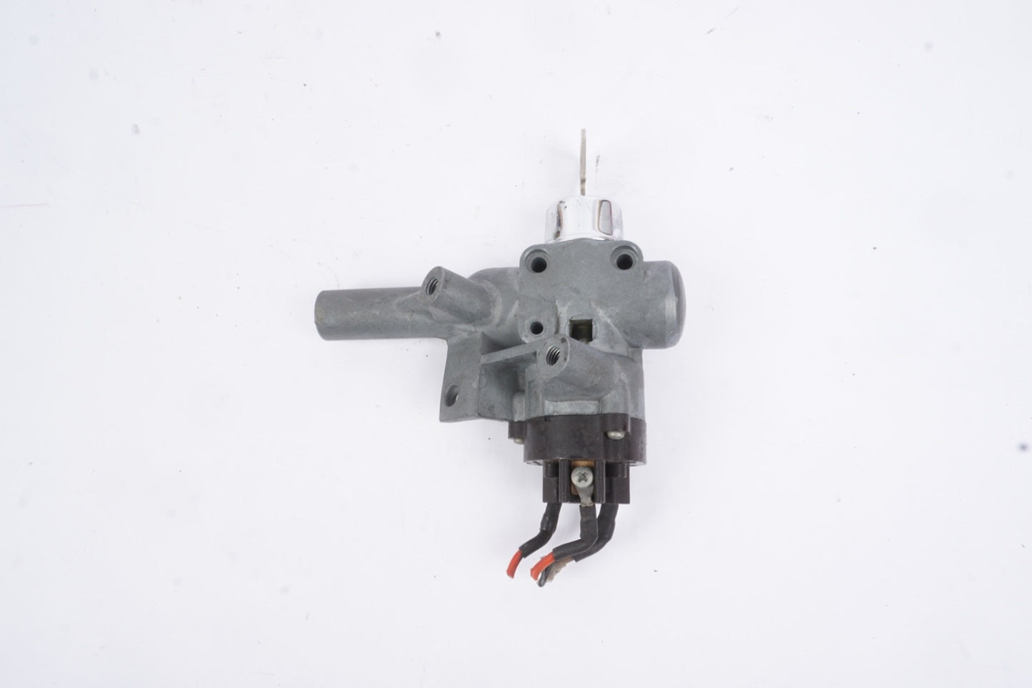 Mercedes W111 W112 W110 190D ignition THREE wire switch steering lock key