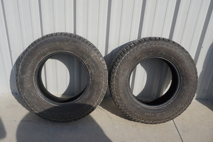 P275/70R17 Kumho Road Venture AT51 Takeoff 114 R Used 10/32 - PAIR