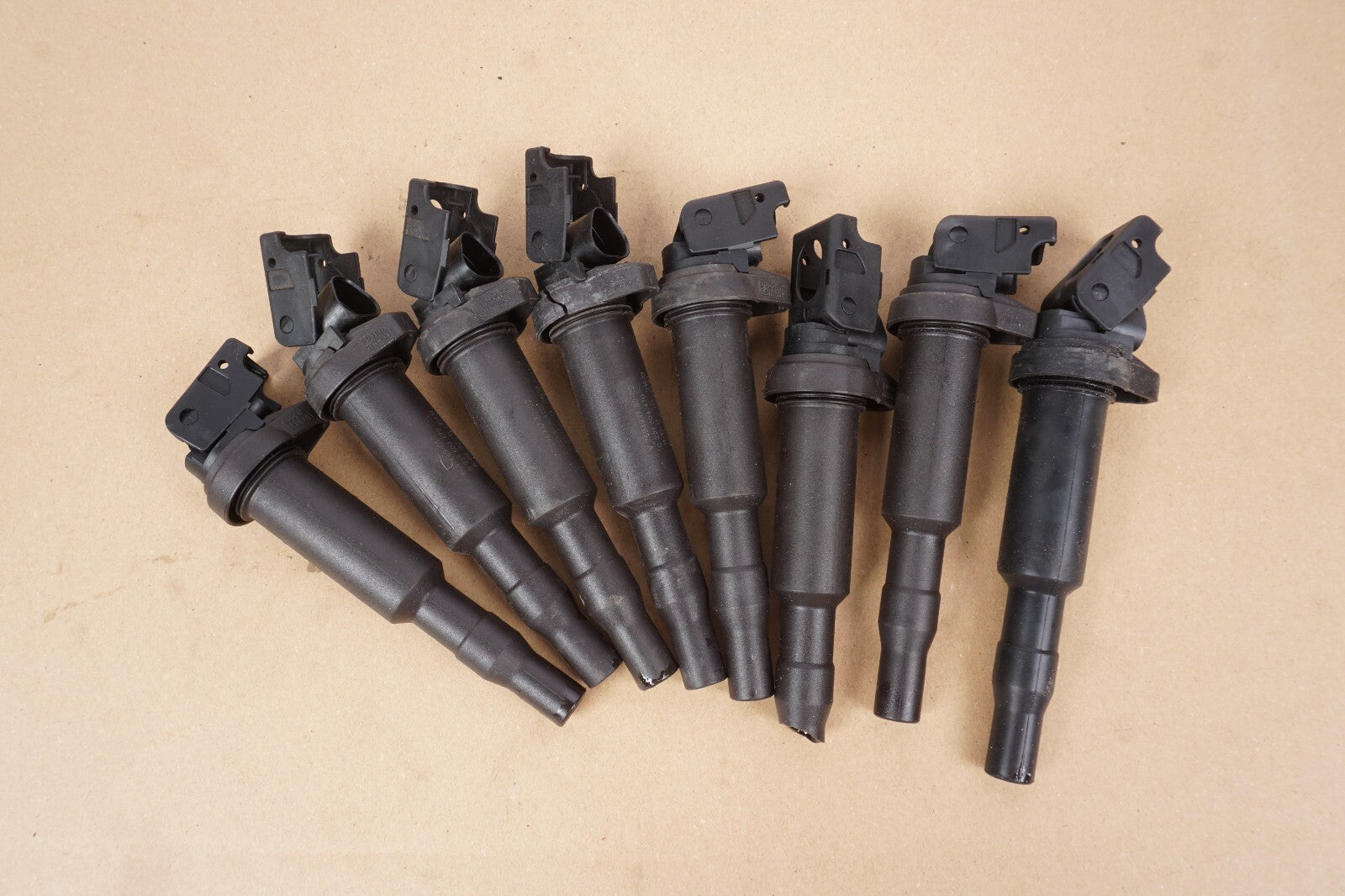2012-2018 BMW 550i 650i 750i Ignition Coil 7594937 Set Of 8  OEM
