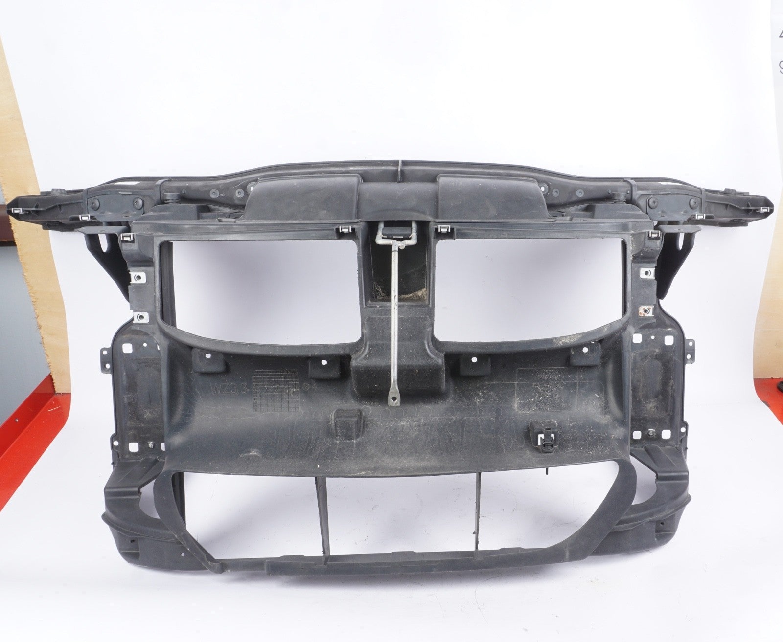 2007 ‑ 2013 BMW 325i 328i 330i 335i Coupe Convertible Radiator Support OEM