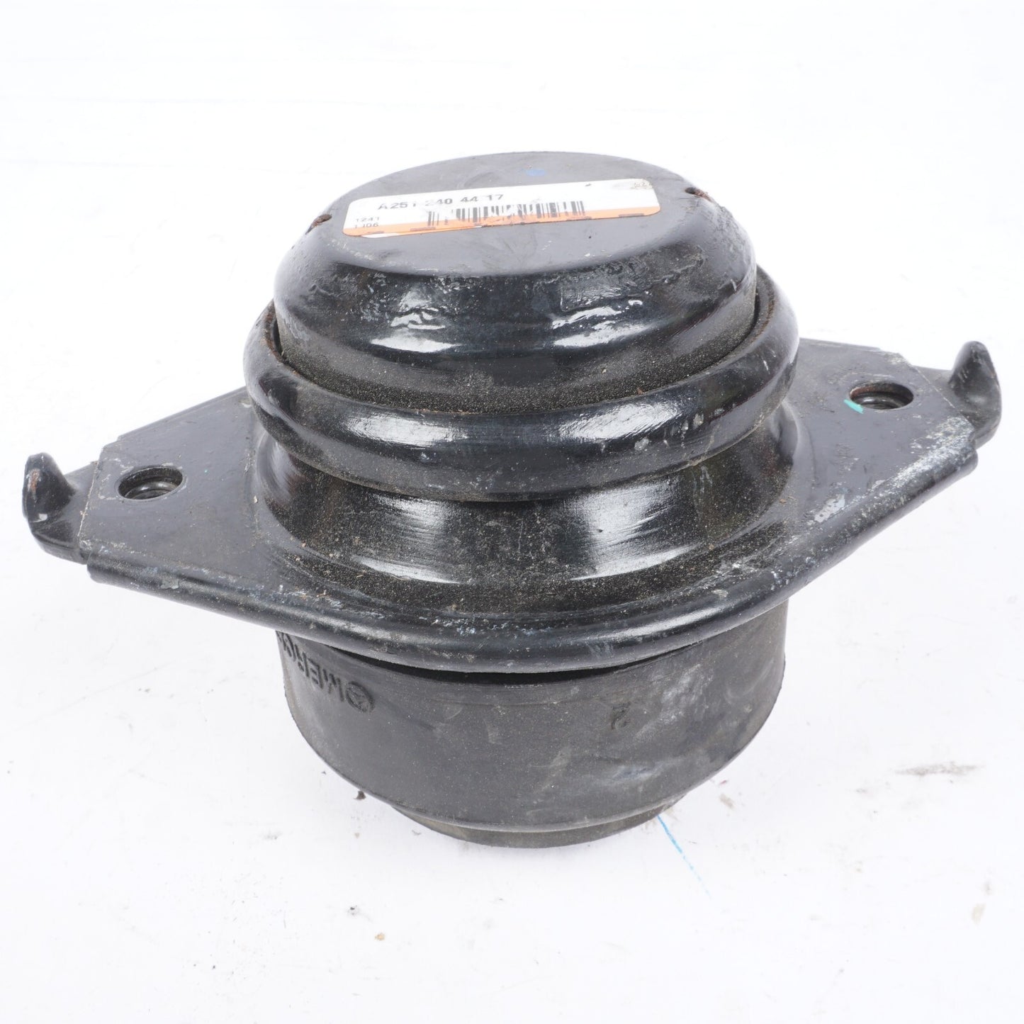2006-2011 Mercedes W164 ML350 Engine Mount Bracket Support Left 2512404417 OEM