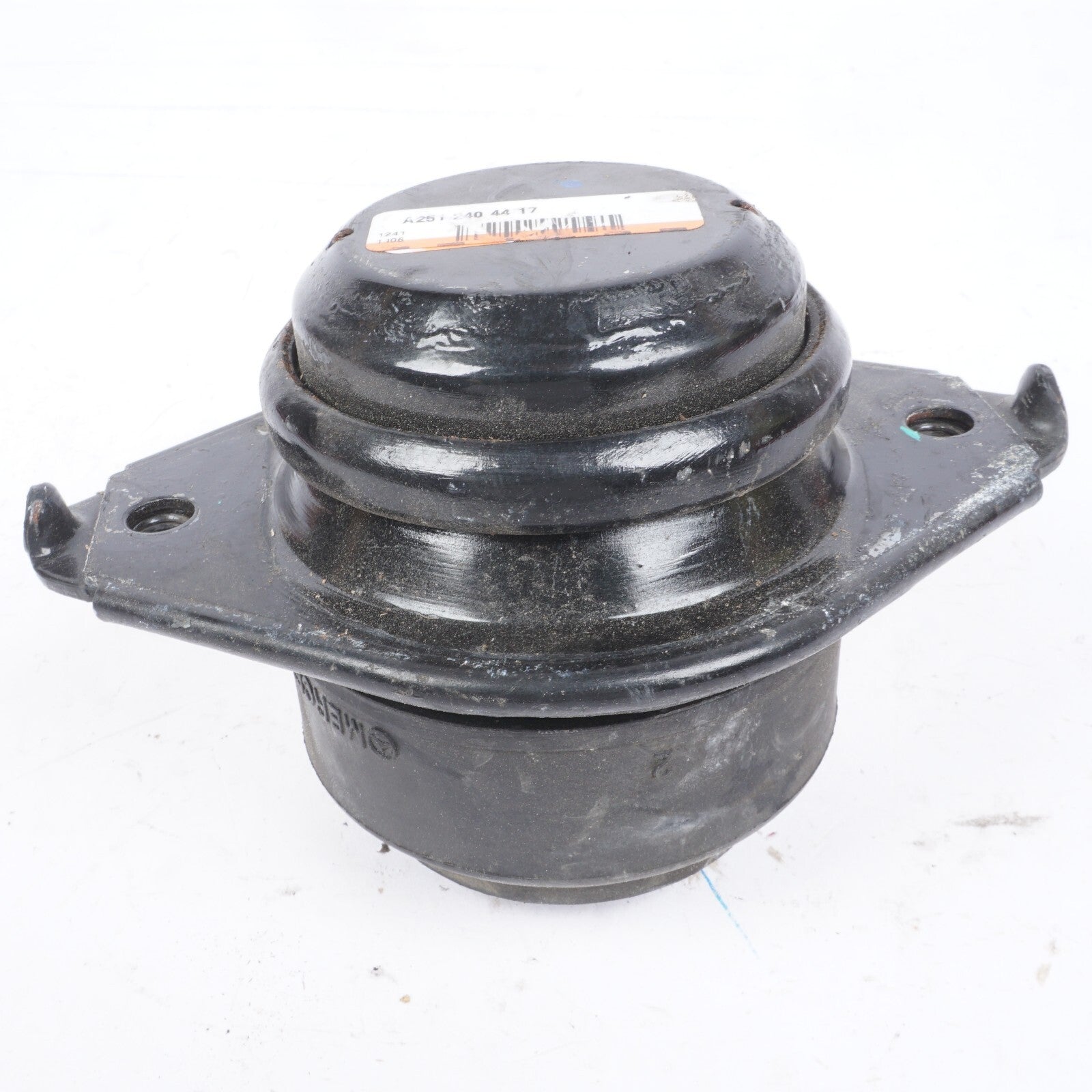 2006-2011 Mercedes W164 ML350 Engine Mount Bracket Support Left 2512404417 OEM